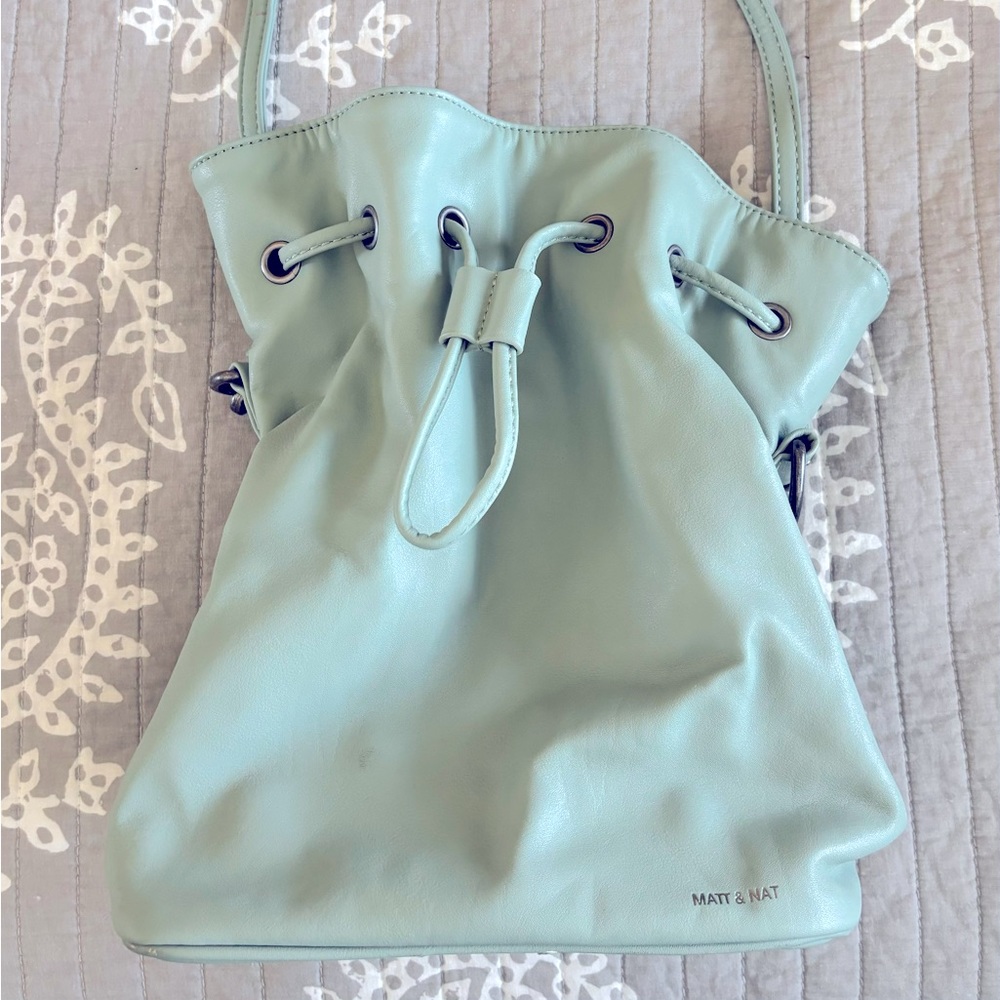 Matt & Nat Vegan Bucket Purse